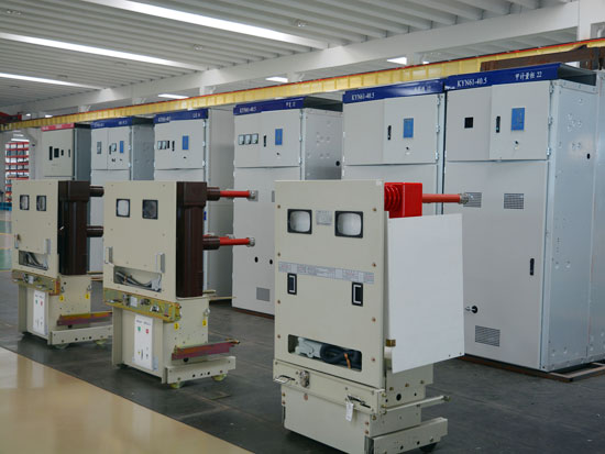 ����鿴��ϸ��Ϣ���⣺KYN61-40.5��ѹ���ع� �Ķ�������1976